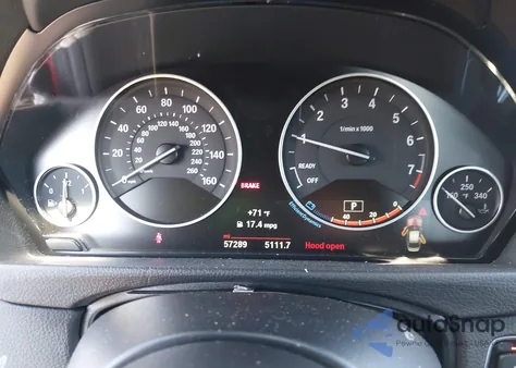 2016 BMW 320 Xi z USA, uszkodzony, nr VIN WBA8E5G52GNU19545